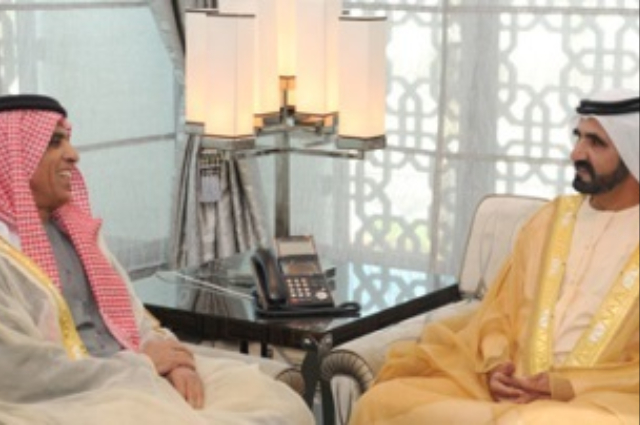 محمد بن راشد يستقبل وزير البحرية الأمريكي 