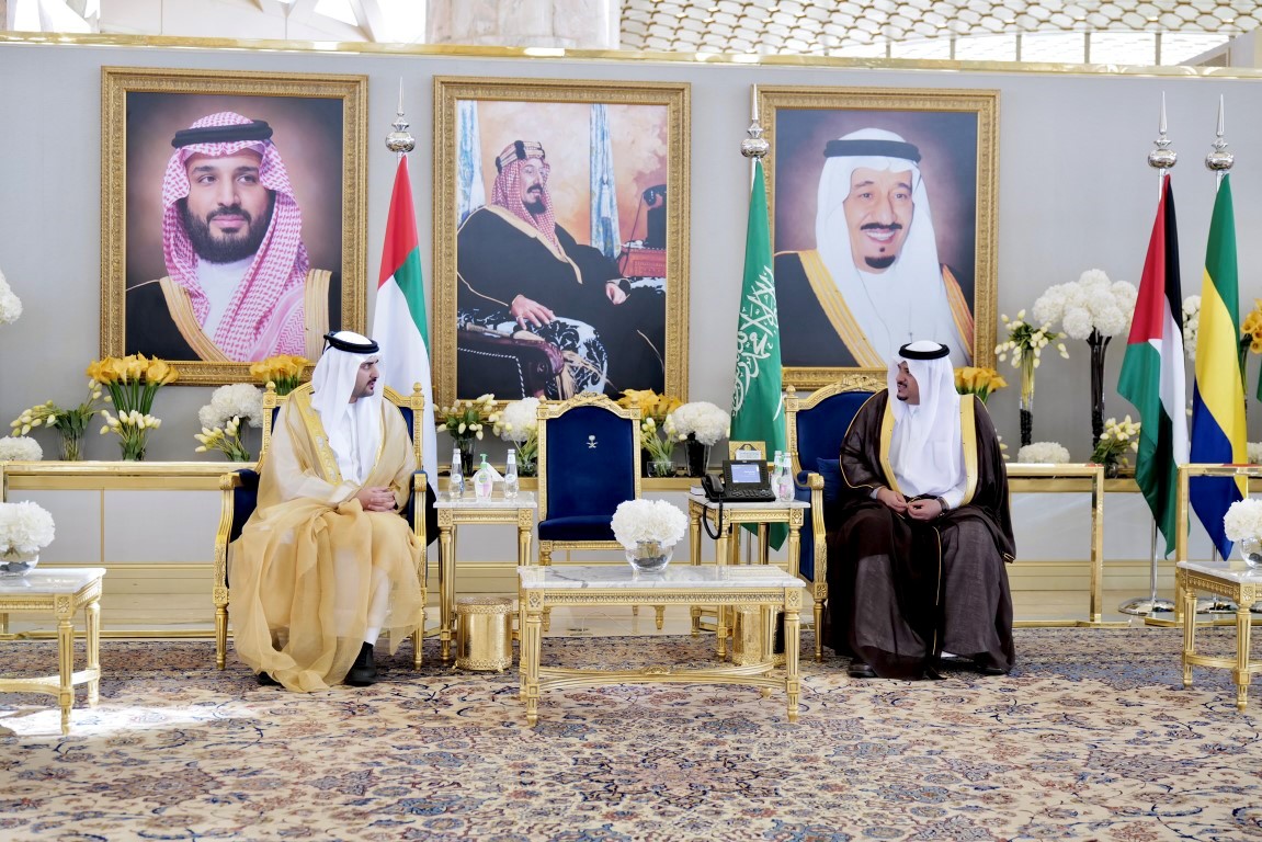 مكتوم بن محمد يصل الرياض للمشاركة في قمة الشرق الأوسط الأخضر