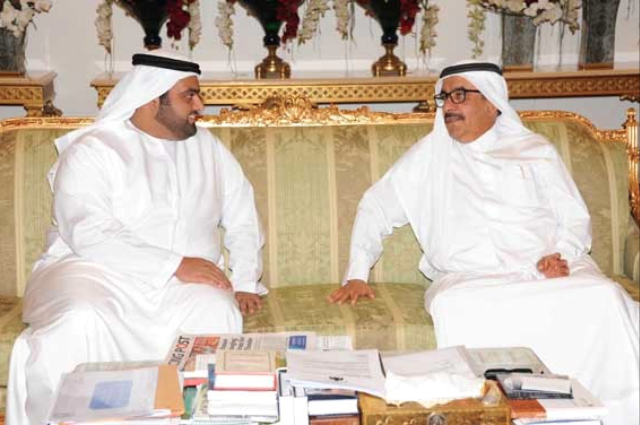 محمد بن راشد يستقبل سعود بن صقر القاسمي  