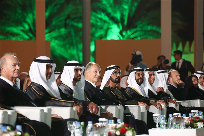 محمد بن راشد يحضر حفل توزيع جائزة آغا خان العالمية في العمارة