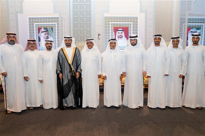 حمدان بن راشد يحضر أفراح شرار والشحي 