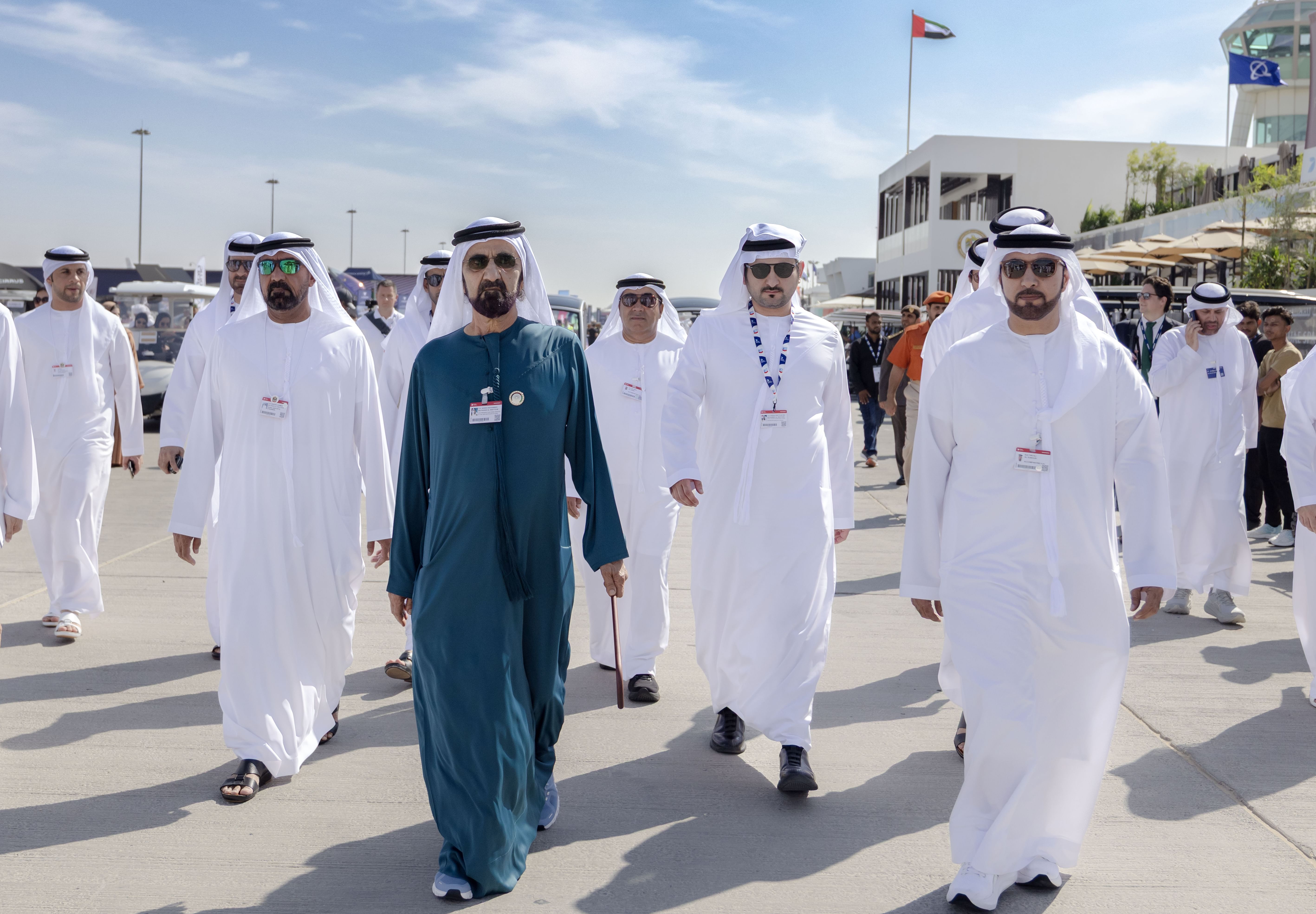 Mohammed bin Rashid tours Dubai Airshow 2025