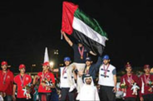 محمد بن راشد يزورموقع مشروع تطوير كورنيش جميرا 