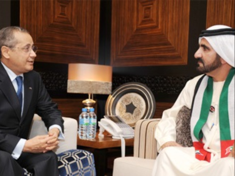 محمد بن راشد يزور "ديوا" ويطلع على مشاريع الطاقة وتحلية المياه في دبي