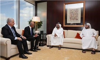 حمدان بن راشد يستقبل قنصلي أثيوبيا وسوريا 