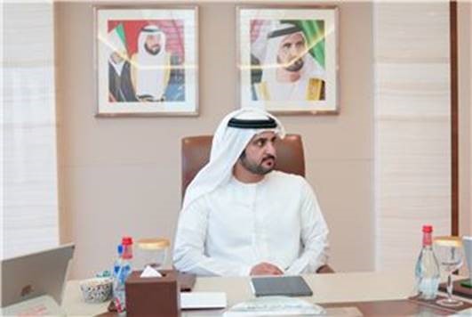 مكتوم بن محمد يطلق "الرخصة التجارية الافتراضية" لمجتمع الأعمال والمستثمرين