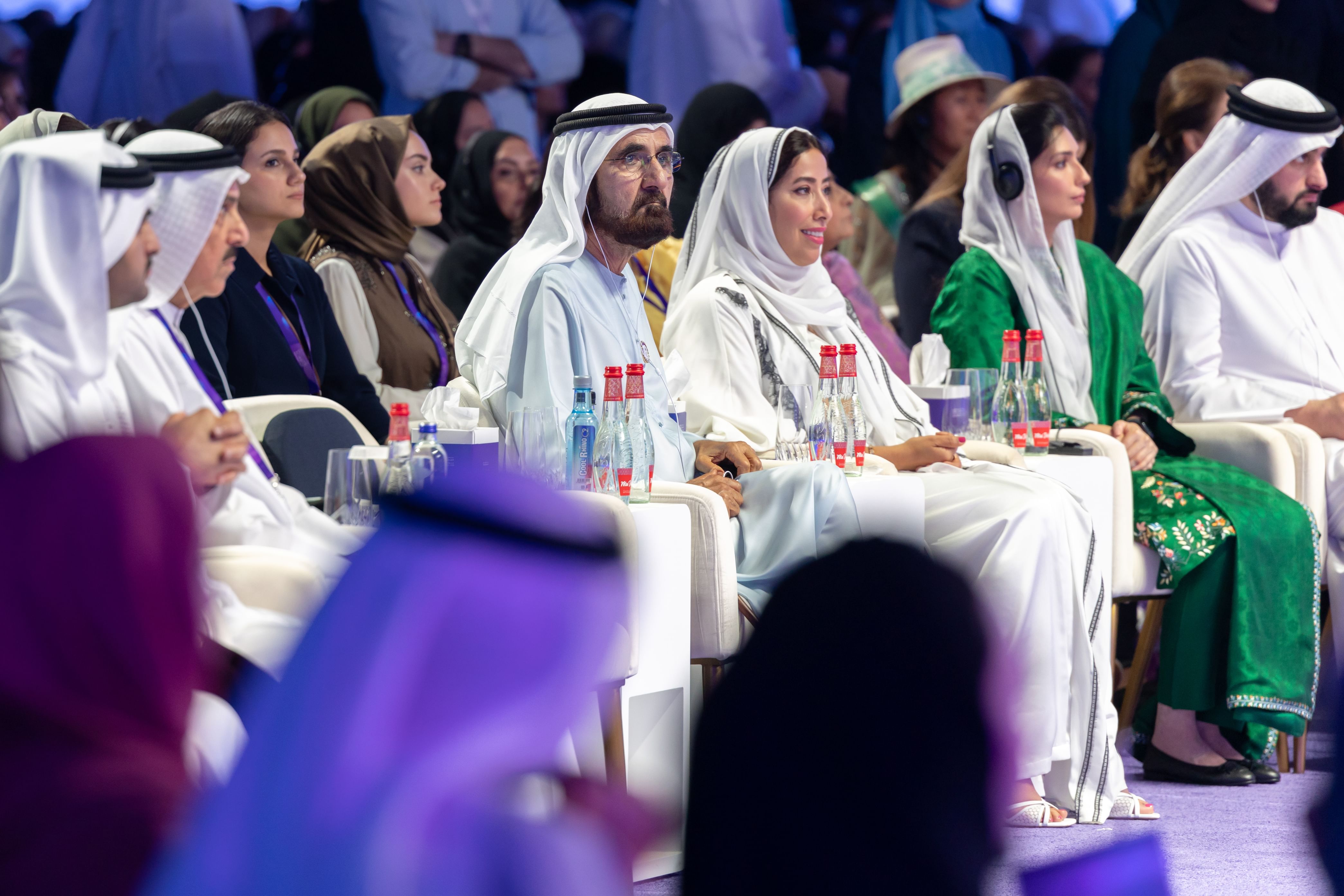 محمد بن راشد يشهد افتتاح "منتدى المرأة العالمي – دبي
