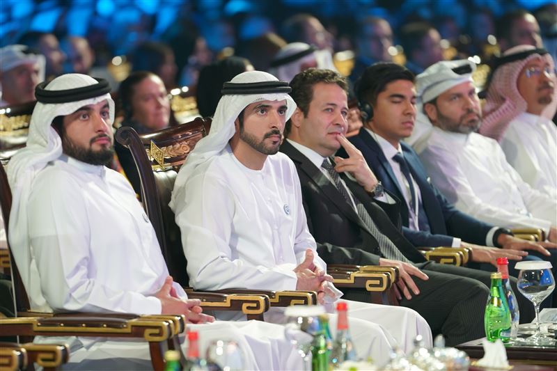حمدان بن محمد يحضر انطلاق قمة المعرفة 2018 في دبي