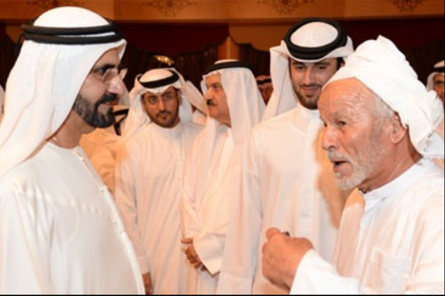 محمد بن راشد يزور "دبي كانْفَس" ويشيد بفكرته وأهدافه