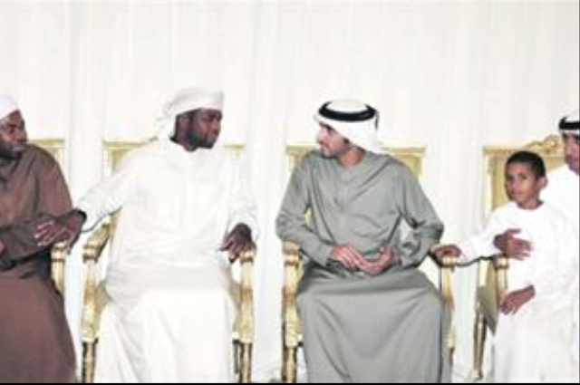 محمد بن راشد يستقبل عددا من وزراء الدفاع بمعرض دبي الدولي للطيران 2009
