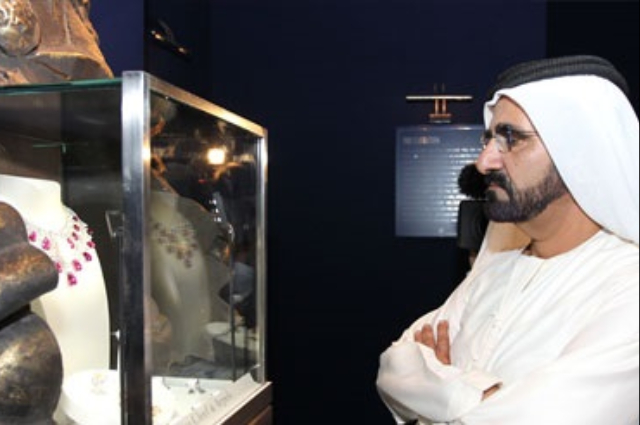 محمد بن راشد يلتقي بالرئيس الروسي في موسكو 
