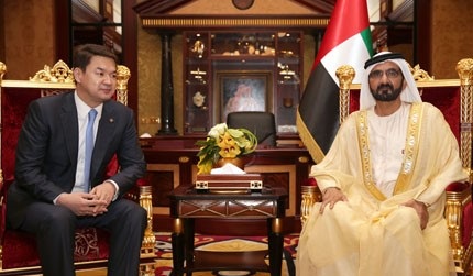 رئيس الدولة يستقبل محمد بن راشد وحكام الإمارات وأولياء العهود ونواب الحكام