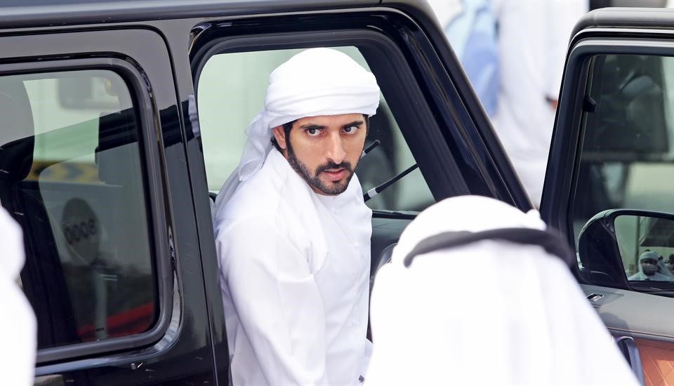 Hamdan bin Mohammed witnesses Camel Trek Marathon in Dubai