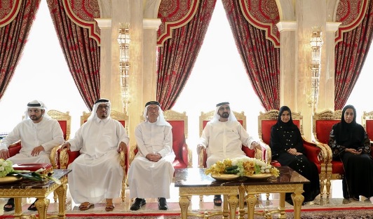 محمد بن راشد يستقبل الإعلاميين في مجلسه الأسبوعي 