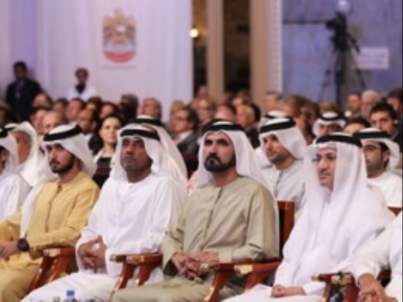 حمدان بن محمد يكرم الفائزين بجائزة دبي للنقل المستدام
