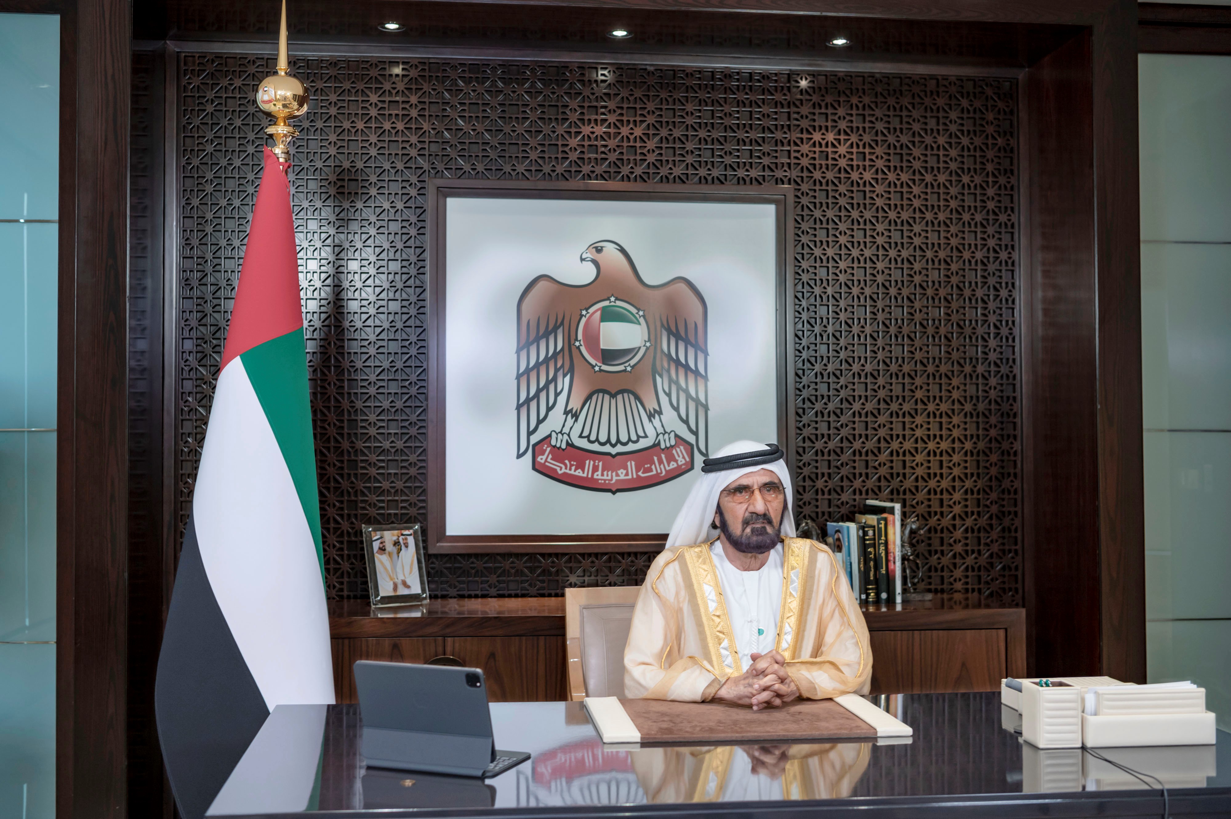 محمد بن راشد يشهد حفل تخريج الدفعة الـ 41 من طلبة جامعة الإمارات