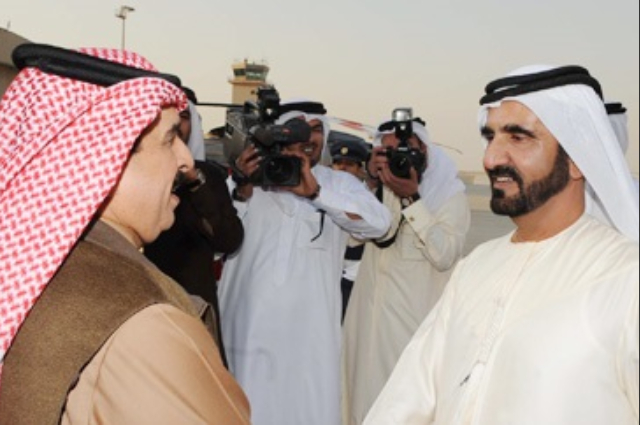 محمد بن راشد يستقبل المهنئين بعيد الفطر 