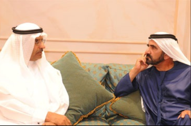 محمد بن راشد يلتقي الوزراء السابقين 