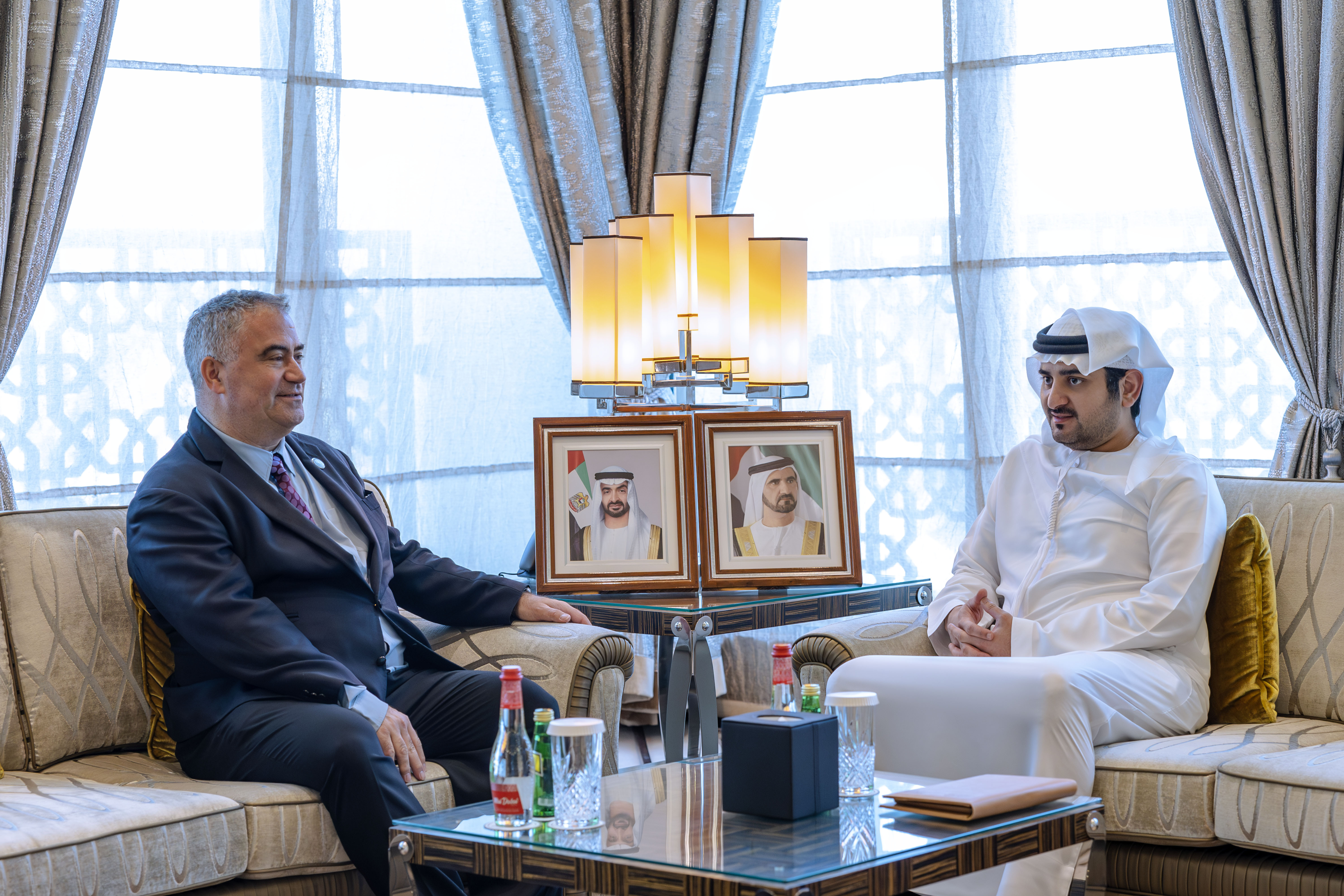 مكتوم بن محمد: "تطوير قطاع الخدمات الطبية أولوية تدعمها دبي بشراكات استراتيجية تعزّز مكانتها كوجهة عالمية للرعاية الصحية"