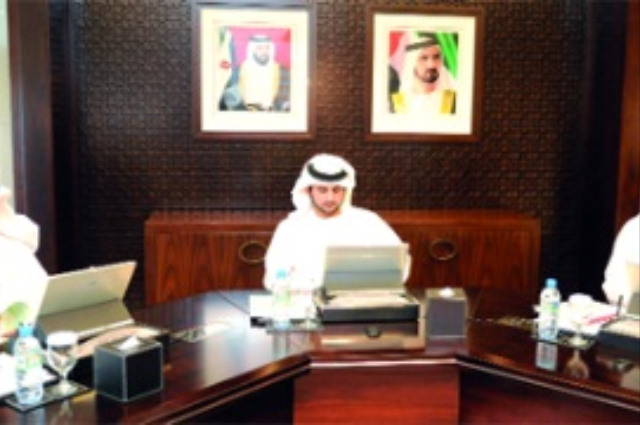 Maktoum bin Mohammed bin Rashid chairs  a meeting of the Executive Council
