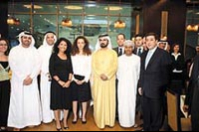 محمد بن راشد يصل دكار لتمثيل الدولة في قمة منظمة المؤتمر الإسلامي 