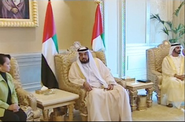 محمد بن راشد يترأس اجتماع مجلس الوزراء 