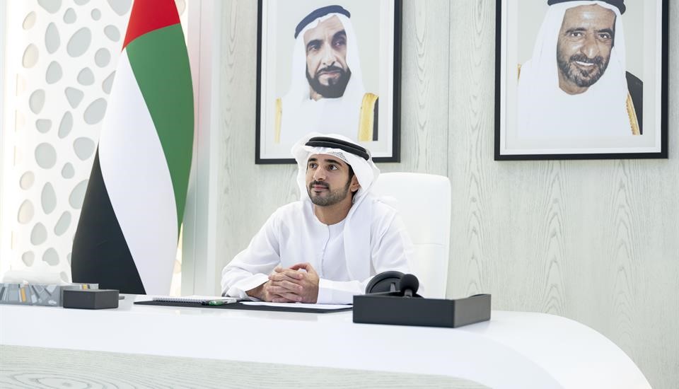 حمدان بن محمد: أزمة كورونا عكست القيم الأصيلة في مجتمعنا ورسخت تكاتف وتضامن أفراده من مواطنين ومقيمين