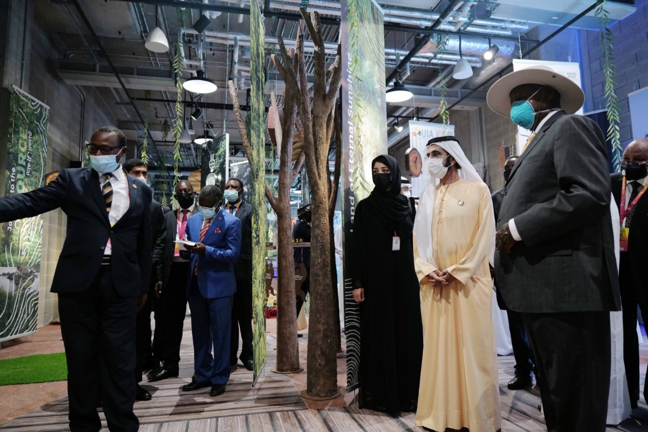 Mohammed bin Rashid meets with the President of Uganda