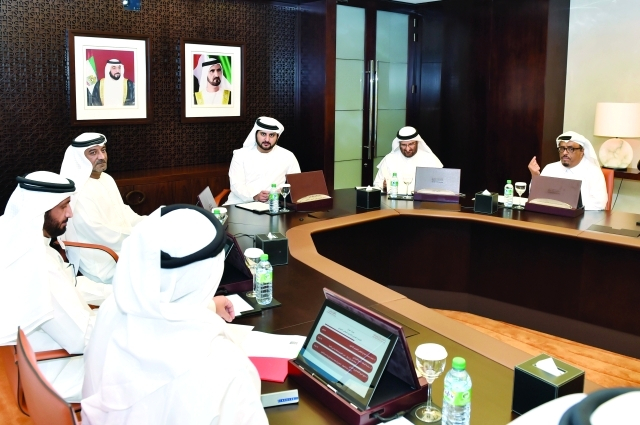 محمد بن راشد يقيم مأدبة افطار تكريما للاعلاميين
