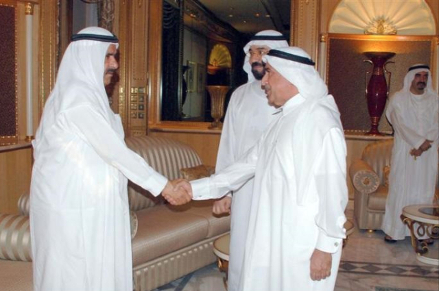 محمد بن راشد يطلق مشروع التجول الافتراضي لأعلى برج في العالم