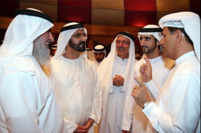 حمدان بن محمد يشهد جائزة زايد الكبرى للهجن