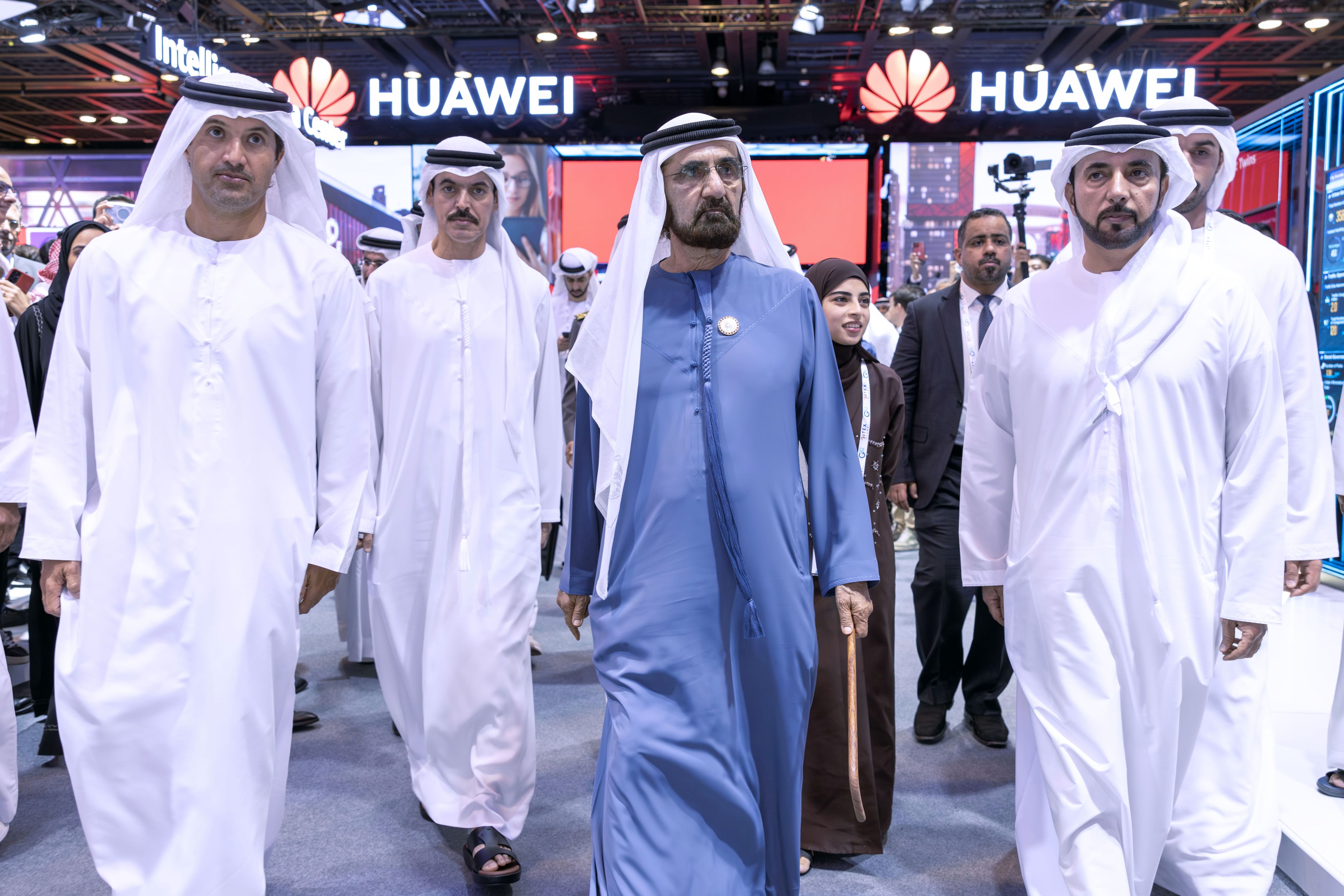 محمد بن راشد يزور معرض جيتكس جلوبال 2024 .. ويطلع على مشاركات كبار صناع التكنولوجيا حول العالم