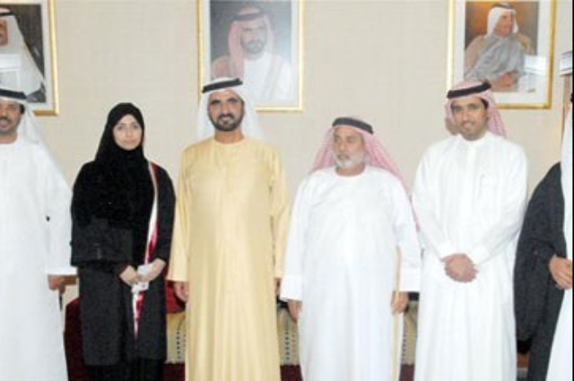 محمد بن راشد يزور بلدية دبي 
