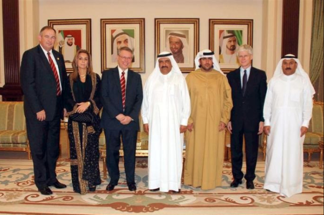 رئيس الدولة يغادر البلاد ومحمد بن راشد في مقدمة مودعي سموه