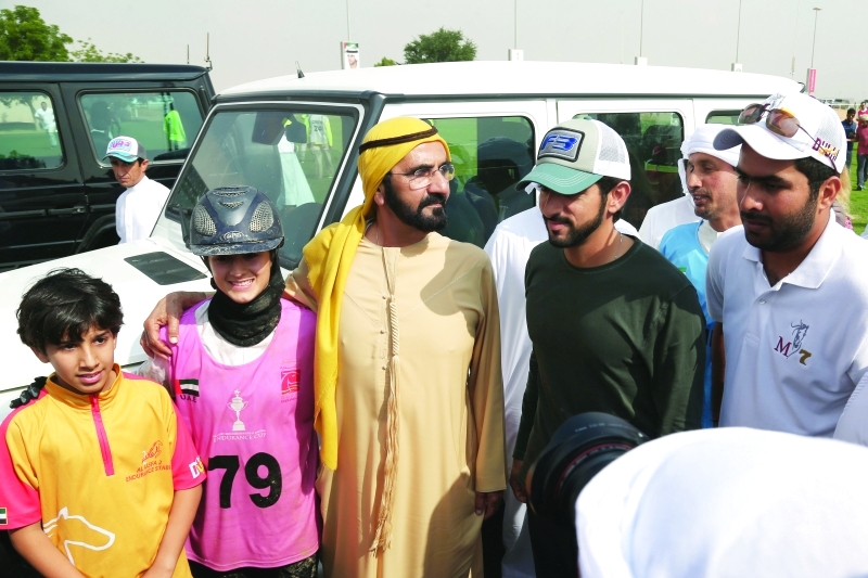 محمد بن راشد يشهد سباق السيدات بمهرجان القدرة