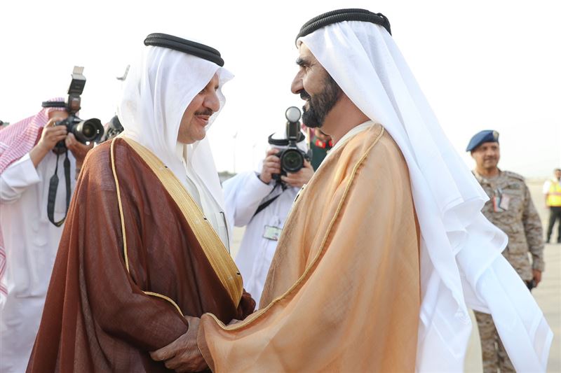 محمد بن راشد يصل السعودية للمشاركة في القمة العربية 
