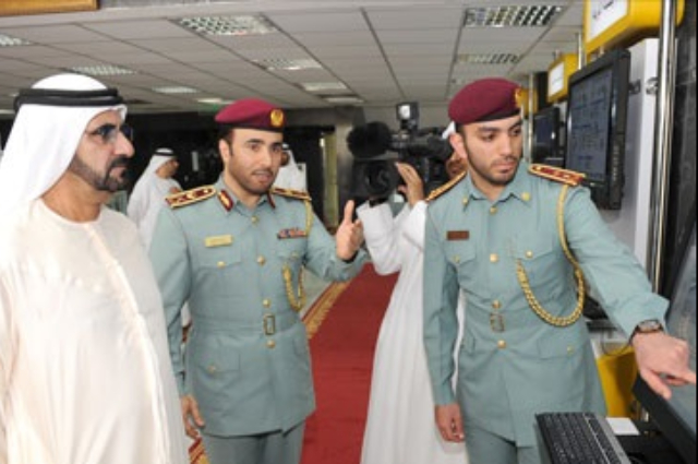 محمد بن راشد يقوم بجولة تفقدية للمنطقة الغربية 