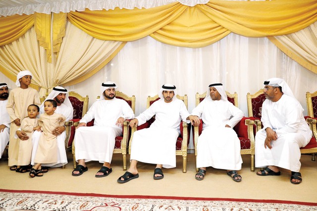 محمد بن راشد يشهد حفل تخريج دفعتين من طالبات كلية دبي للبنات