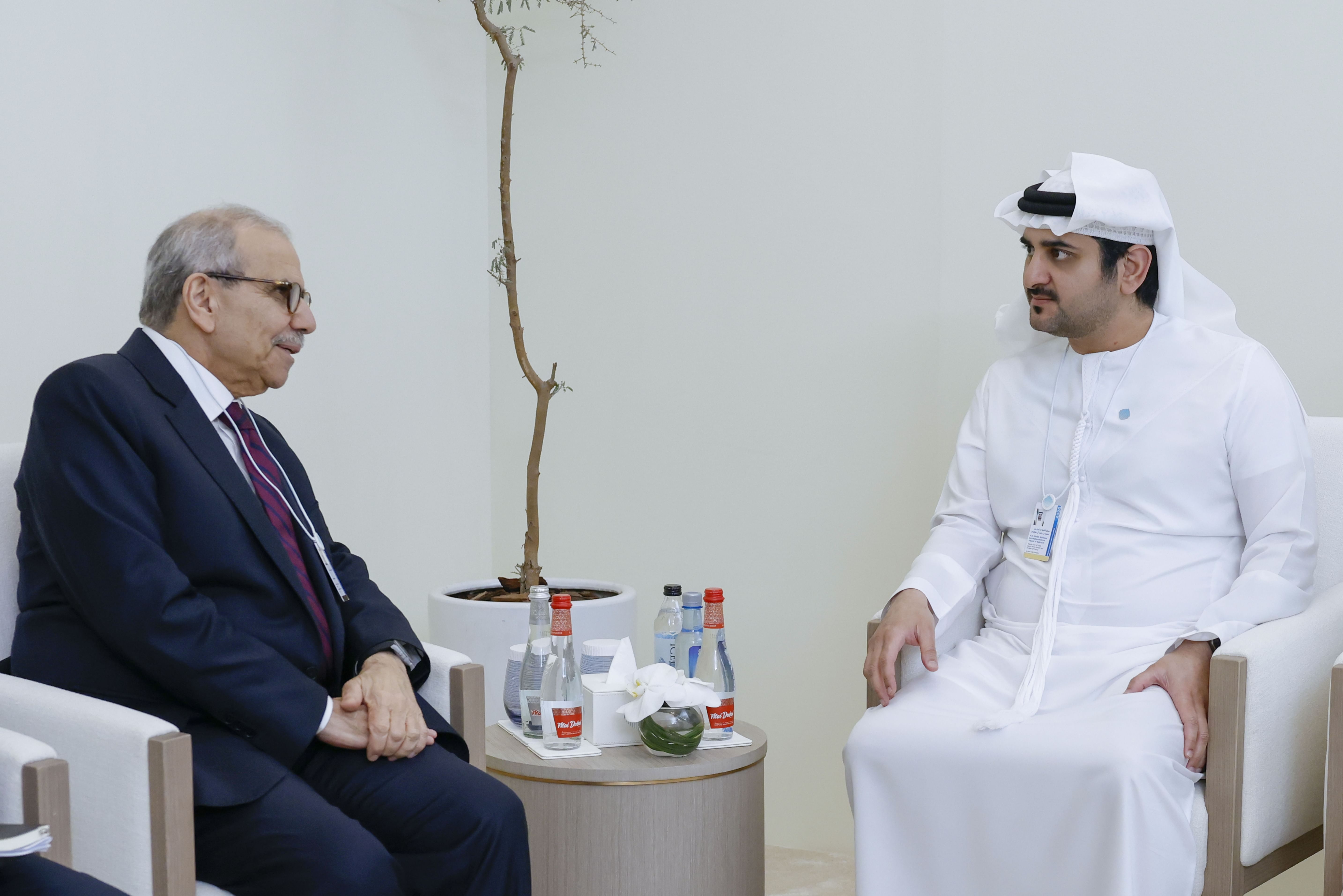 مكتوم بن محمد يلتقي رئيس الوزراء اللبناني ضمن أعمال قمة الحكومات 2026