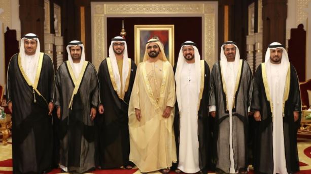 أمام محمد بن راشد..6 سفراء جدد للدولة يؤدون اليمين القانونية