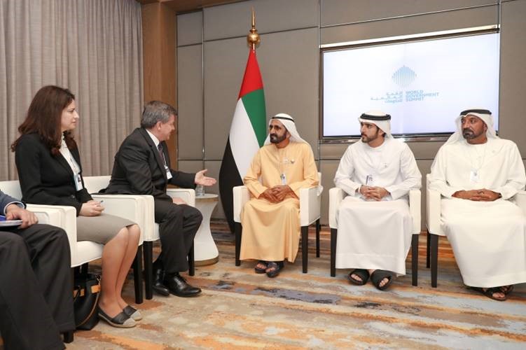 محمد بن راشد يستقبل غاي رايدر