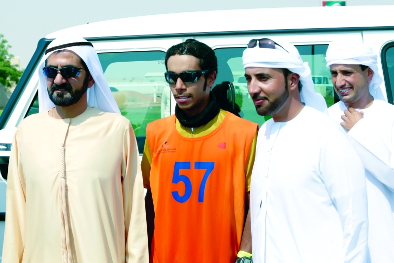 محمد بن راشد يشهد كأس الوصل للقدرة في سيح السلم 