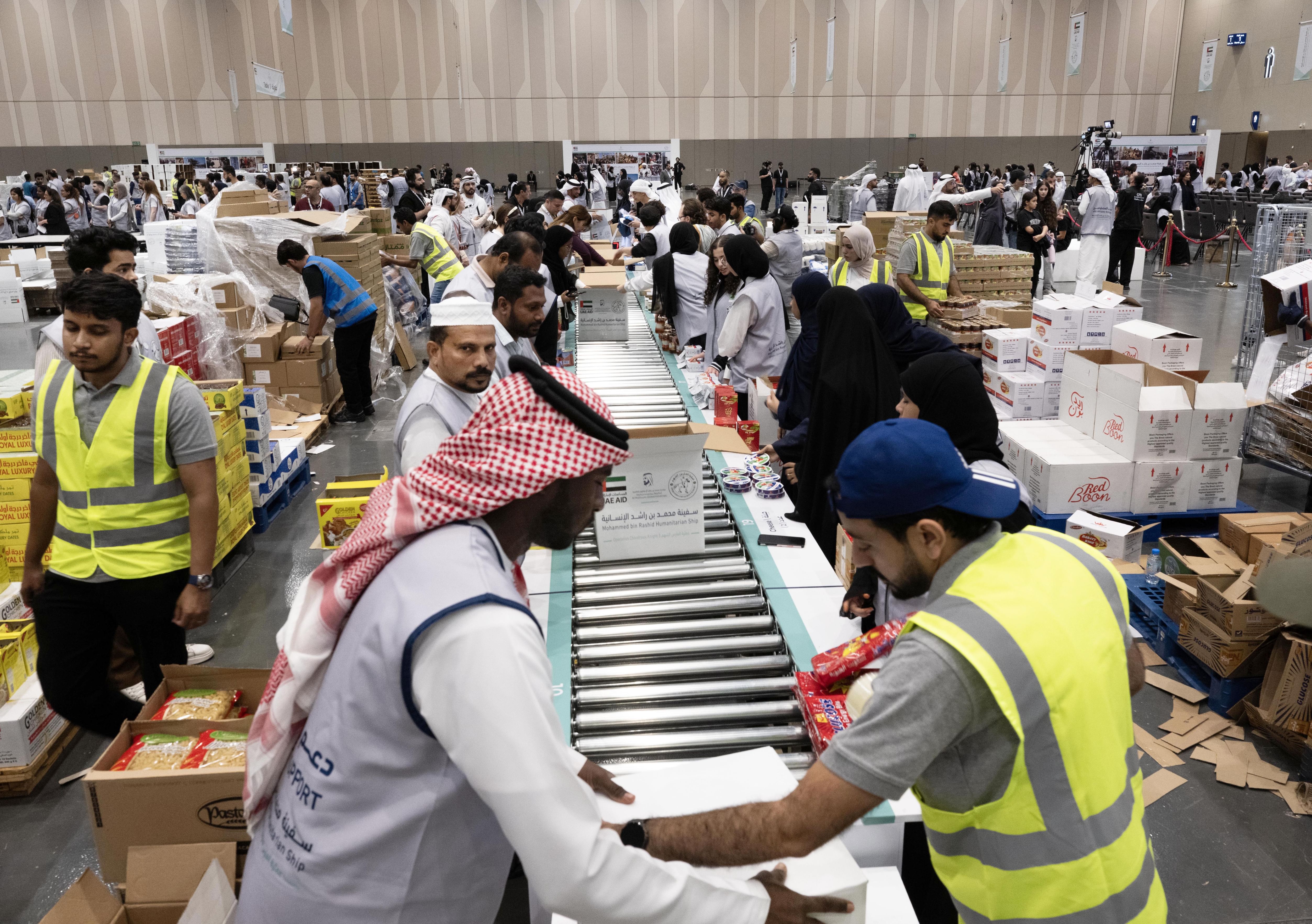 'Mohammed bin Rashid Al Maktoum Global Initiatives' complete packing of over 10 million meals in food aid for people of Gaza