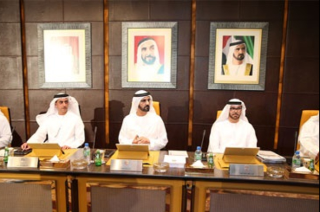 محمد بن راشد يستقبل السفيرين الأمريكي والبريطاني