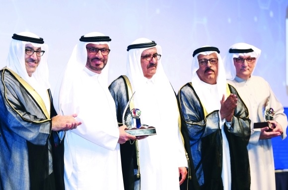 حمدان بن راشد يكرم الفائزين بجائزة حمدان الطبية في دورتها التاسعة