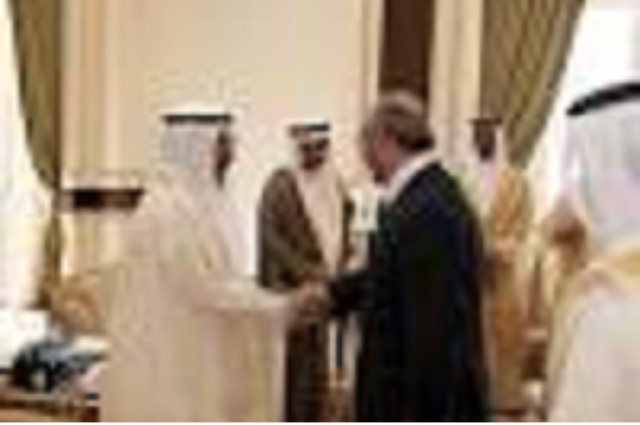 Hamdan bin Rashid receives heads of the participating delegations in the 12th Asia-Pacific Conference on Giftedness