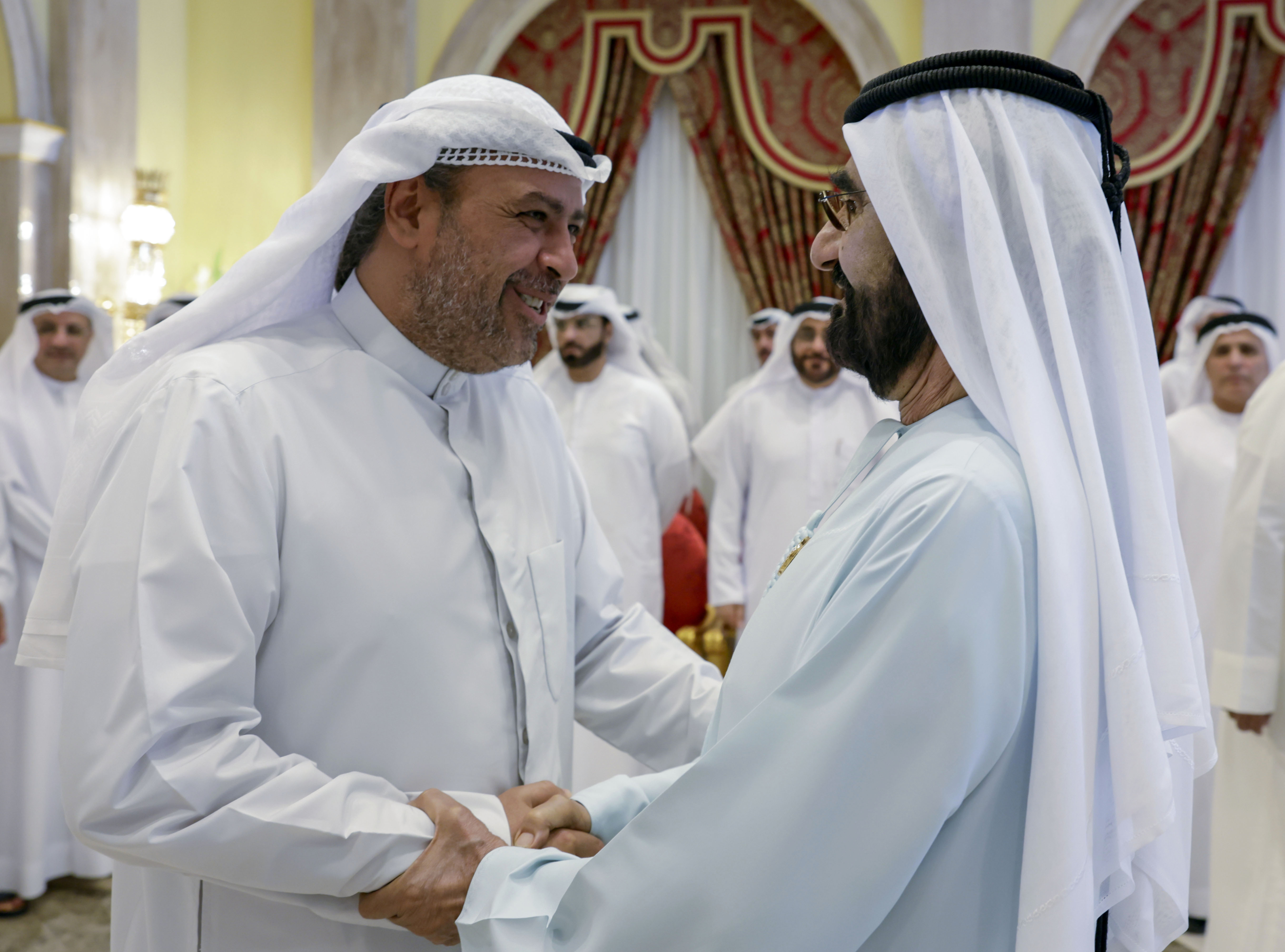 محمد بن راشد يستقبل نائب رئيس مجلس الوزراء وزير الدفاع الكويتي