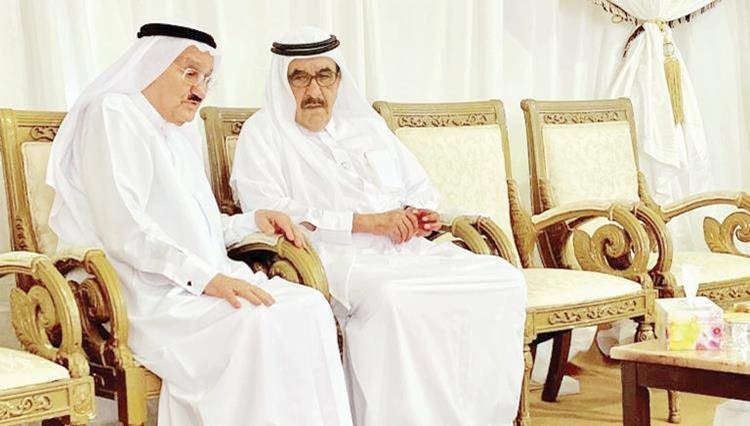 حمدان بن راشد يعزي في وفاة محمد أحمد لطفي 