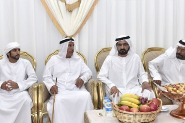 محمد بن راشد يشهد حفل تخريج الدورة الـ 34 من المرشحين الضباط في كلية زايد