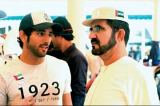 محمد بن راشد يحضر جلسة "على خطى الانسانية" في منتدى الإعلام العربي